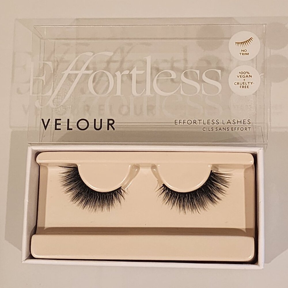BRAND New!! Velour Effortless Collection MINK Eyelashes (1 pair)
